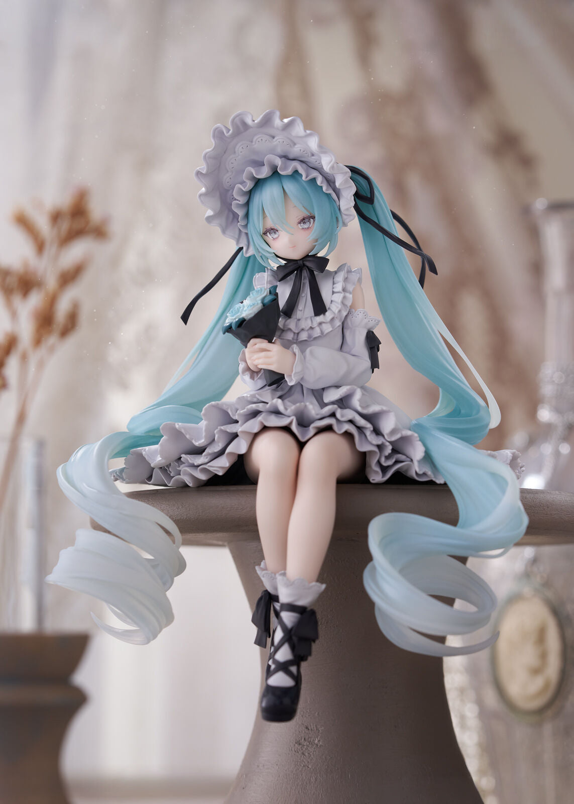 Hatsune Miku Vintage Doll Style Noodle Stopper Figure