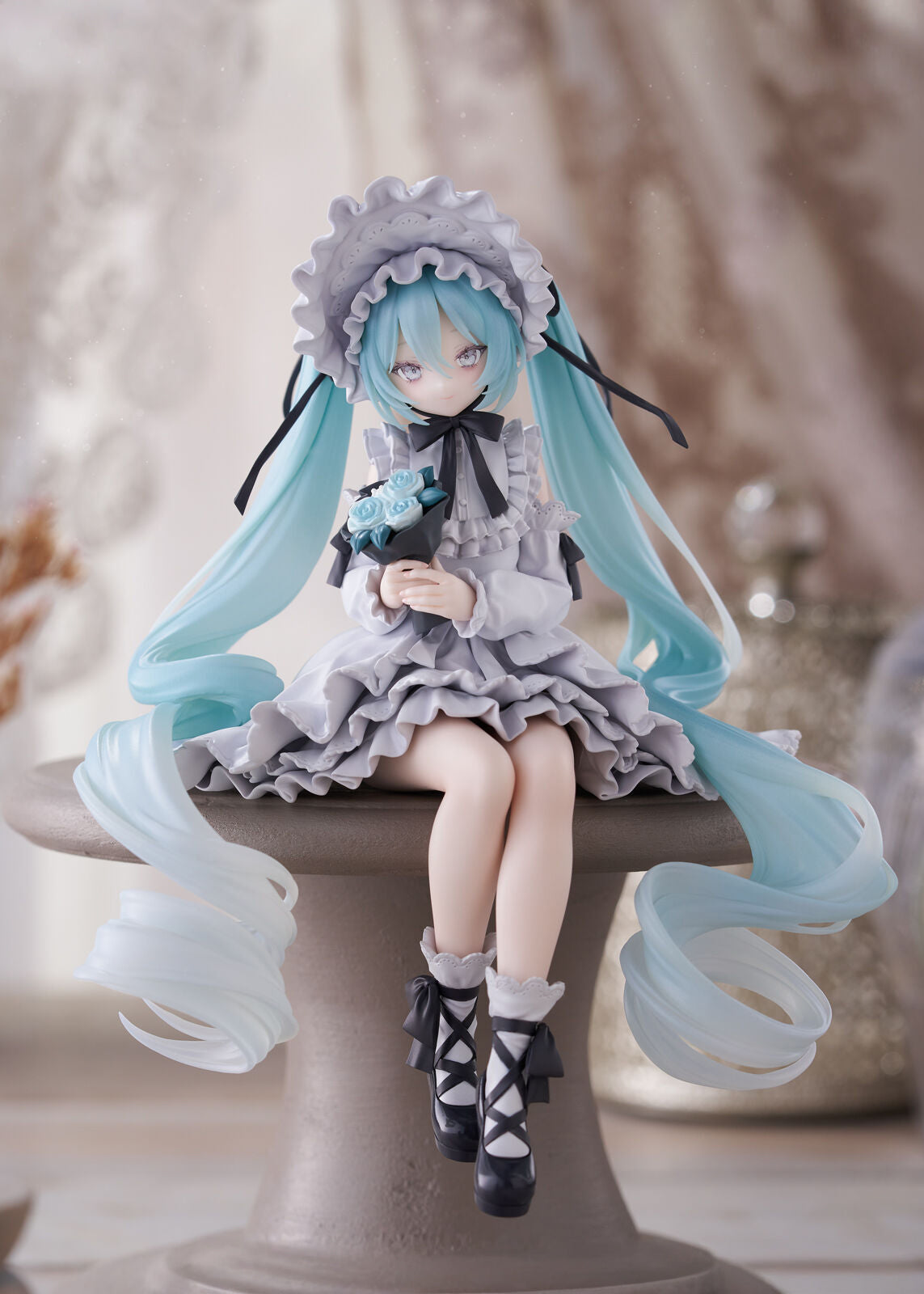 Hatsune Miku Vintage Doll Style Noodle Stopper Figure